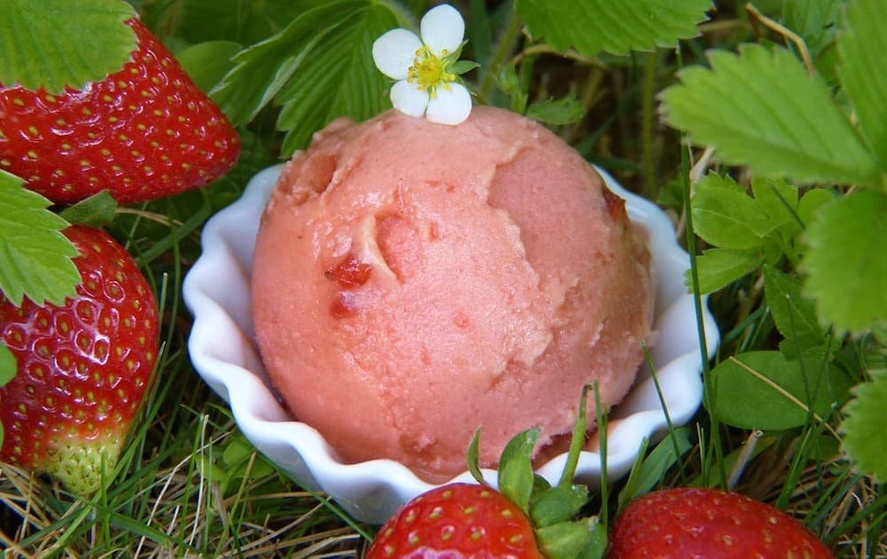 Helado casero de fresa